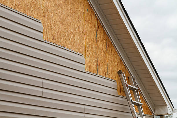 24/7 Emergency Vinyl Siding experts in Wilmington, OH